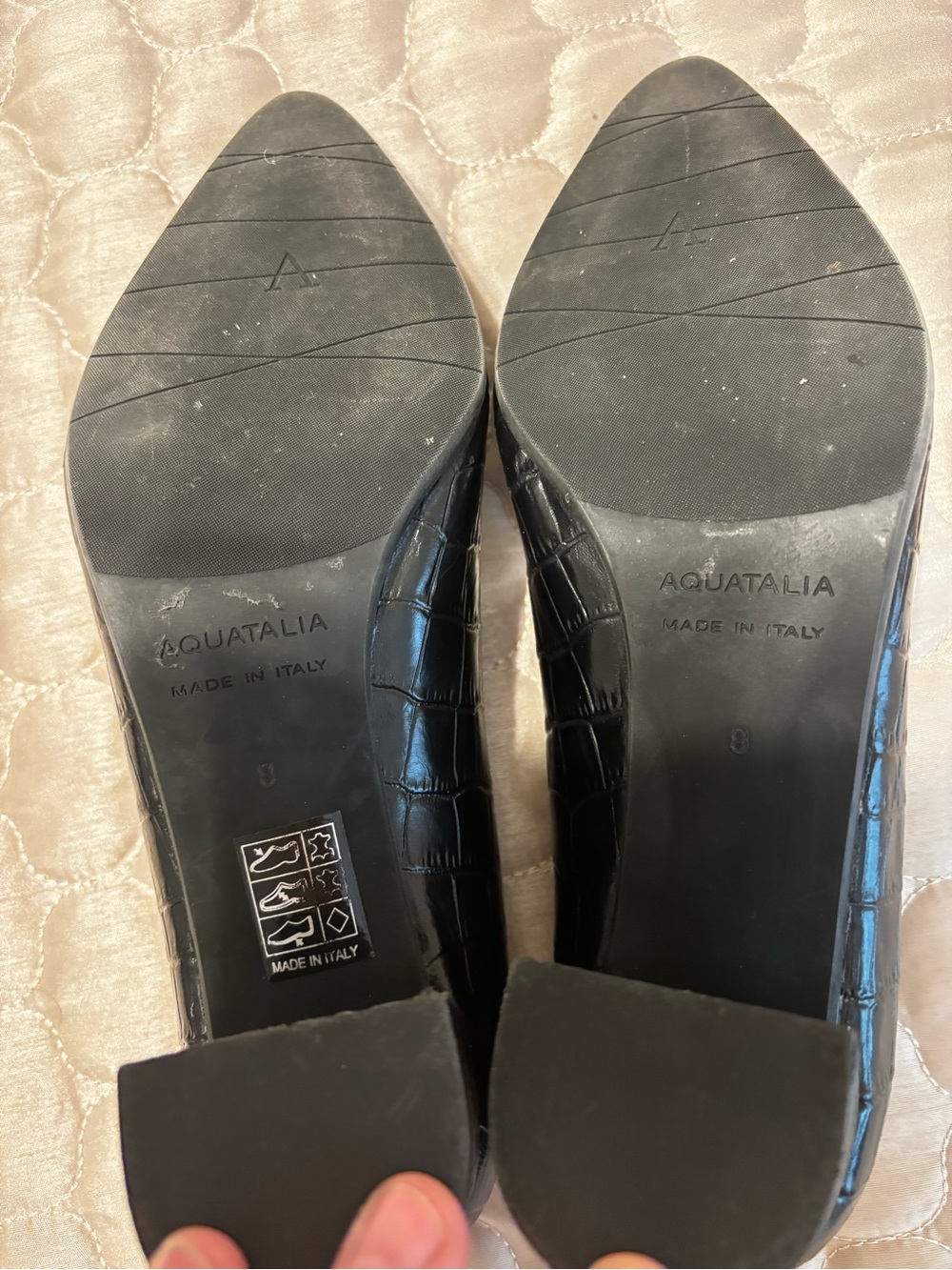 Aquatalia Black Croc Embossed Leather Heels | Block Heel Pumps | Size 8 Italy - Picture 6 of 10